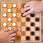 Checkers Multiplayer Game